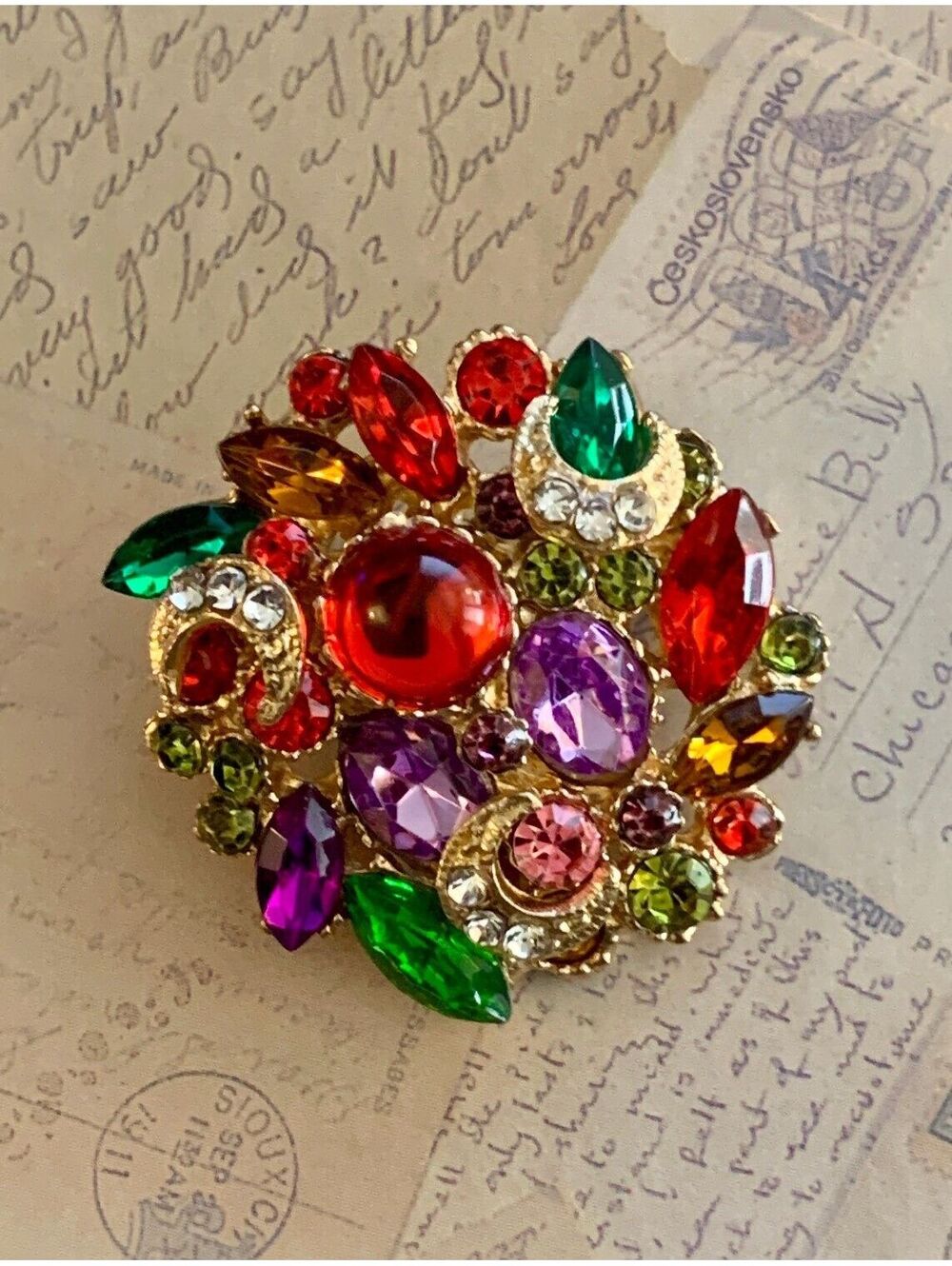 Colorful Gemstone Brooch Pin - Sparkle with Style!